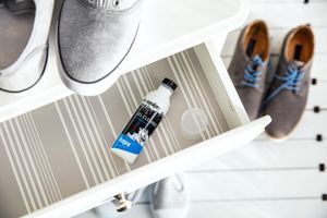 5 рекомендацій, які допоможуть зберегти білі кросівки в чистоті фото